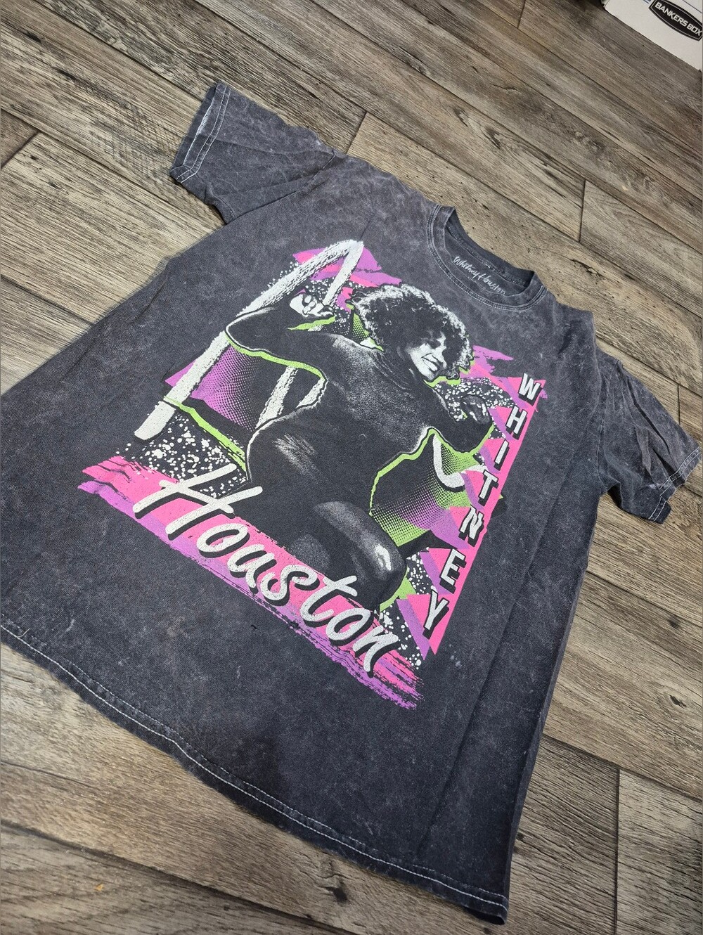 Whitney Houston Graphic Tee Gray Acid Wash Cotton Short Sleeve Shirt (Size M)